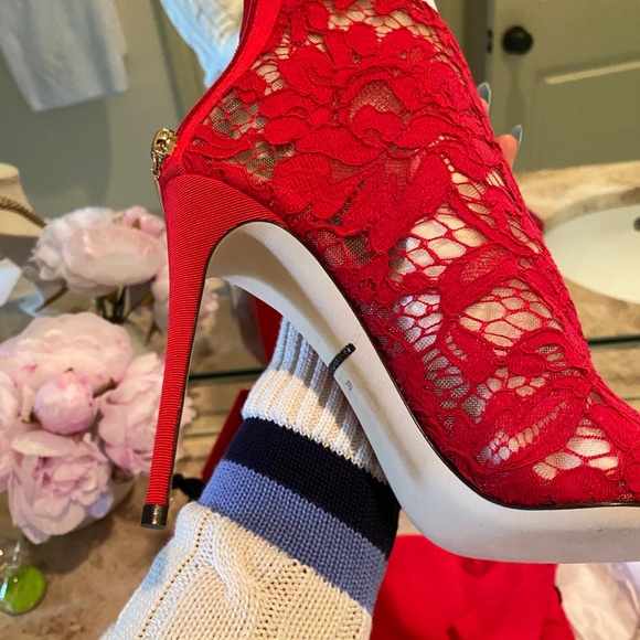 BRAND NEW DOLCE & GABBANA BETH RED LACW TOE ANKE BOOTS - Picture 15 of 16